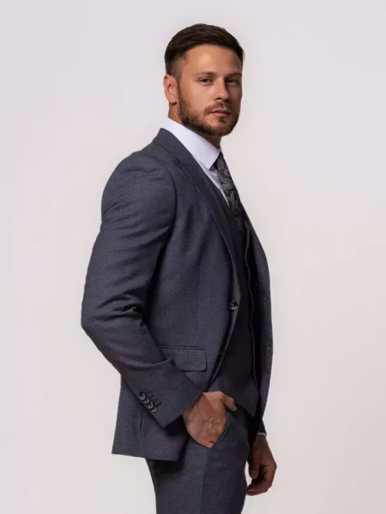 Костюм-тройка серого цвета Каталог