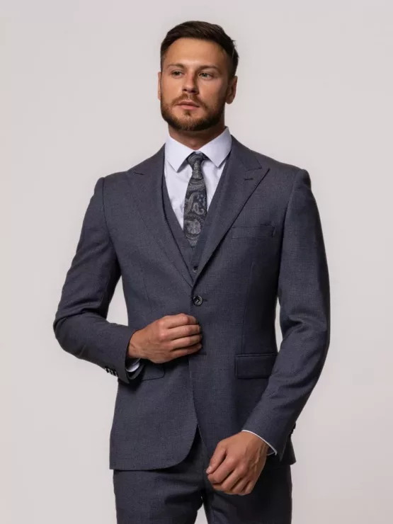 Костюм-тройка серого цвета Каталог