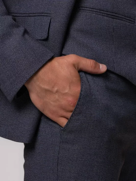 Костюм-тройка серого цвета Каталог