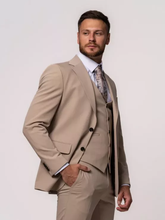 Костюм-тройка кремовый оттенок Вечерние мужские костюмы