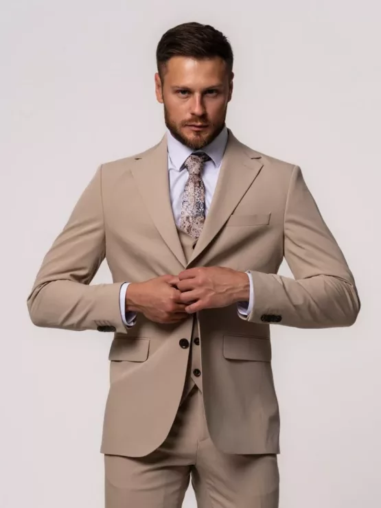 Костюм-тройка кремовый оттенок Вечерние мужские костюмы