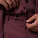 Костюм-тройка цвет марсала Каталог