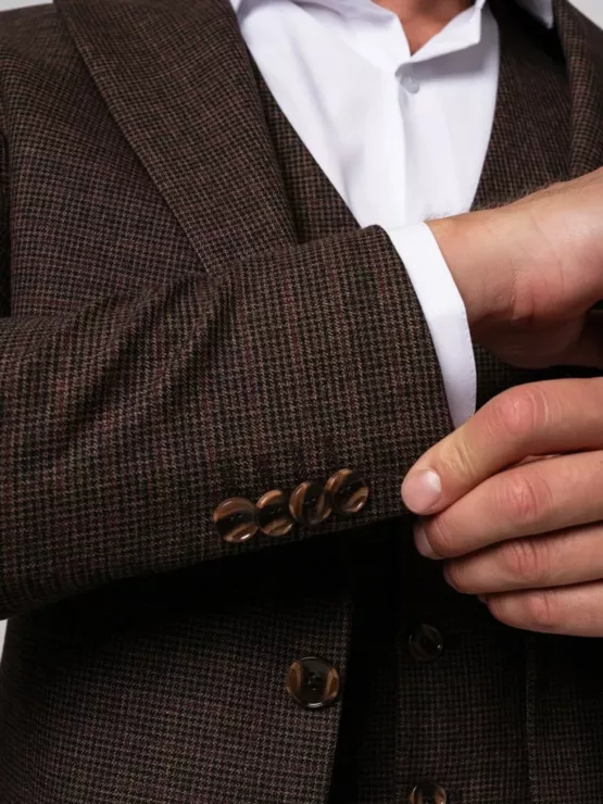 Костюм-тройка коричневый цвет текстурная ткань Каталог