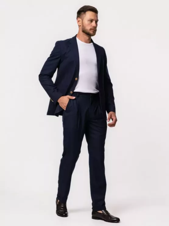 Костюм-двойка синего цвета в полоску Каталог