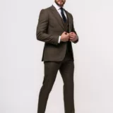 Костюм-тройка болотный оттенок Вечерние мужские костюмы