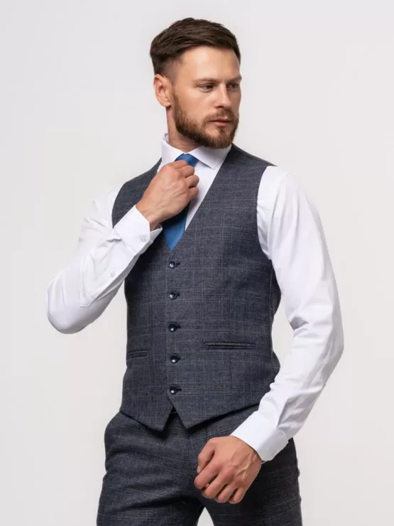 Костюм-тройка серого цвета в клетку Каталог