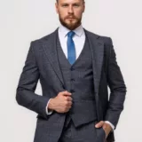 Костюм-тройка серого цвета в клетку Каталог