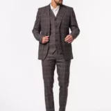 Костюм-тройка в клетку на высокий рост Каталог