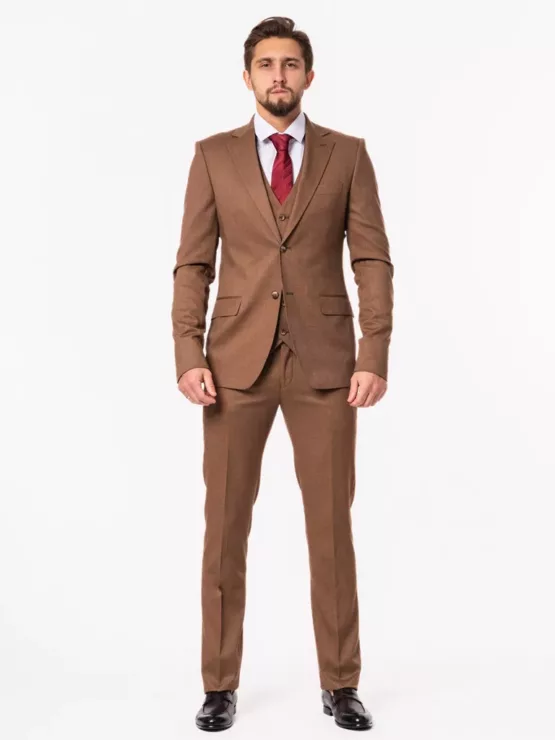 Костюм-тройка коричневого цвета на высокий рост Каталог