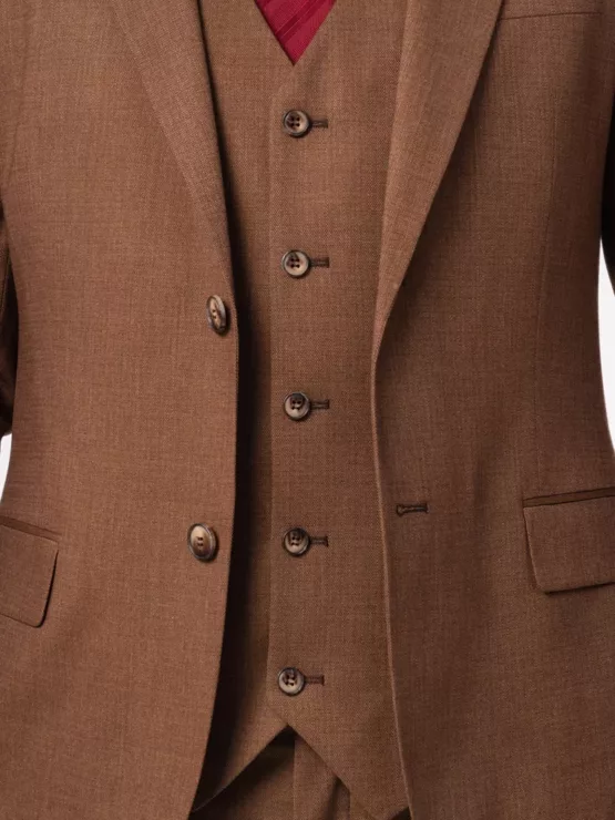 Костюм-тройка коричневого цвета на высокий рост Каталог