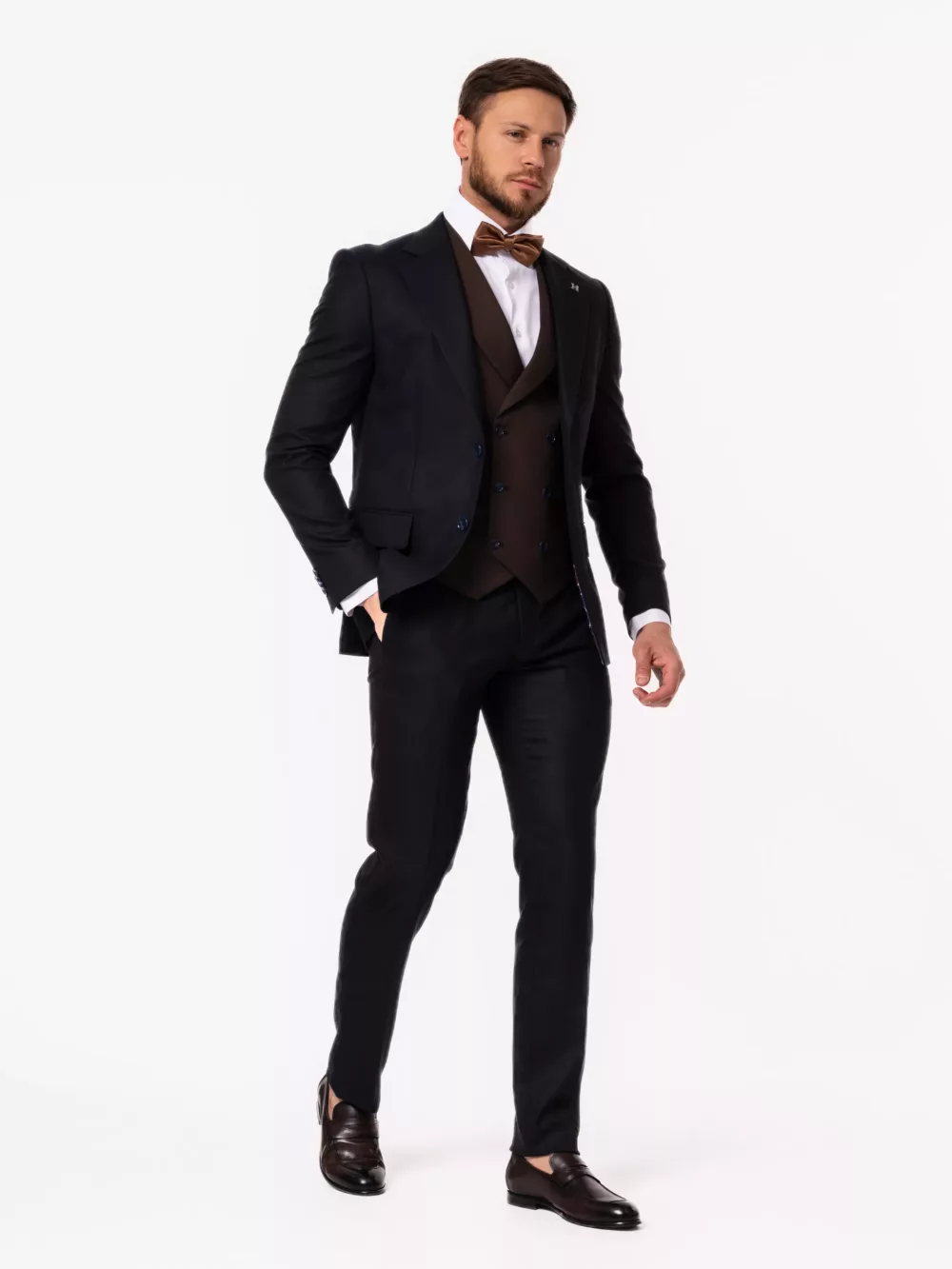 Костюм-тройка синего цвета с коричневым жилетом Каталог