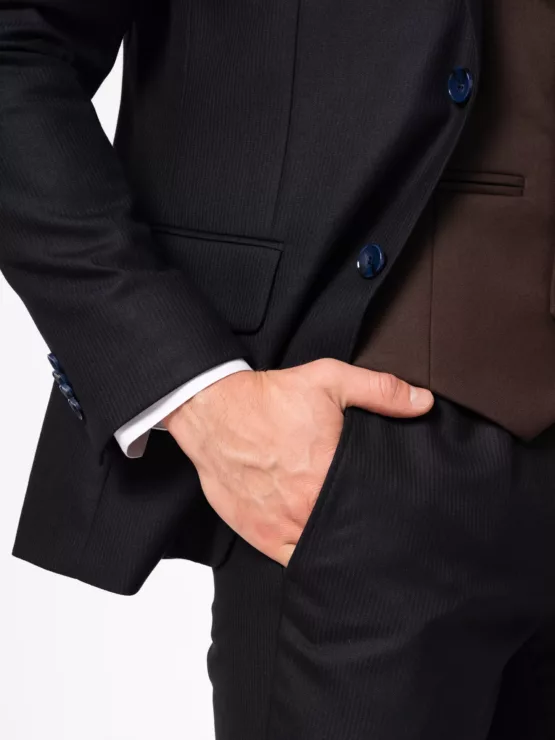 Костюм-тройка синего цвета с коричневым жилетом Каталог