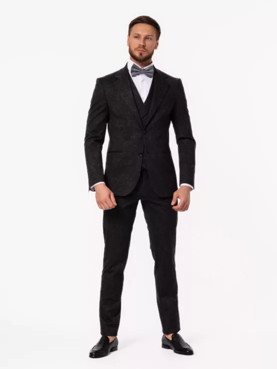 Костюм-тройка графитовый цвет Каталог