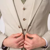 Костюм-тройка светло-фисташковый Каталог