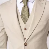 Костюм-тройка светло-фисташковый Каталог
