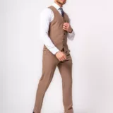 Костюм-тройка пшеничный оттенок Каталог