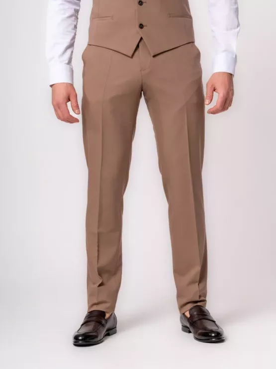 Костюм-тройка пшеничный оттенок Каталог