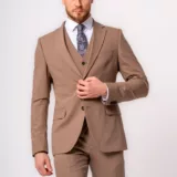 Костюм-тройка пшеничный оттенок Каталог