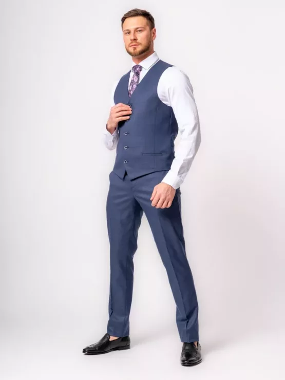 Костюм-тройка светло-синего цвета Каталог