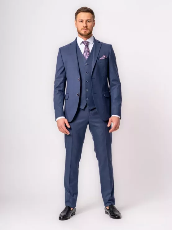 Костюм-тройка светло-синего цвета Каталог