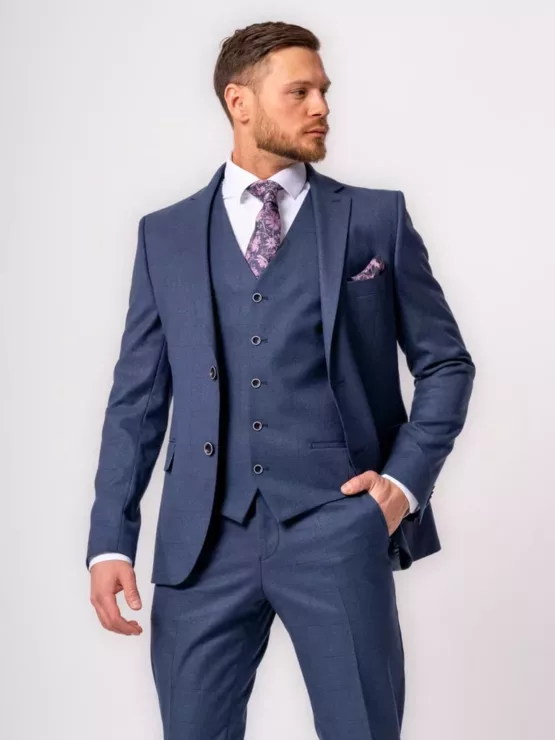 Костюм-тройка светло-синего цвета Каталог