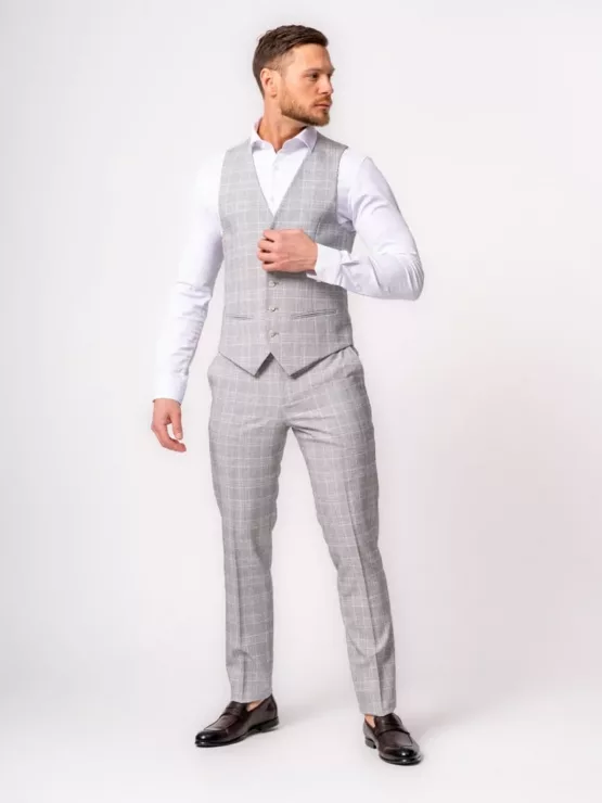 Костюм-тройка светло-серый цвет в клетку Каталог