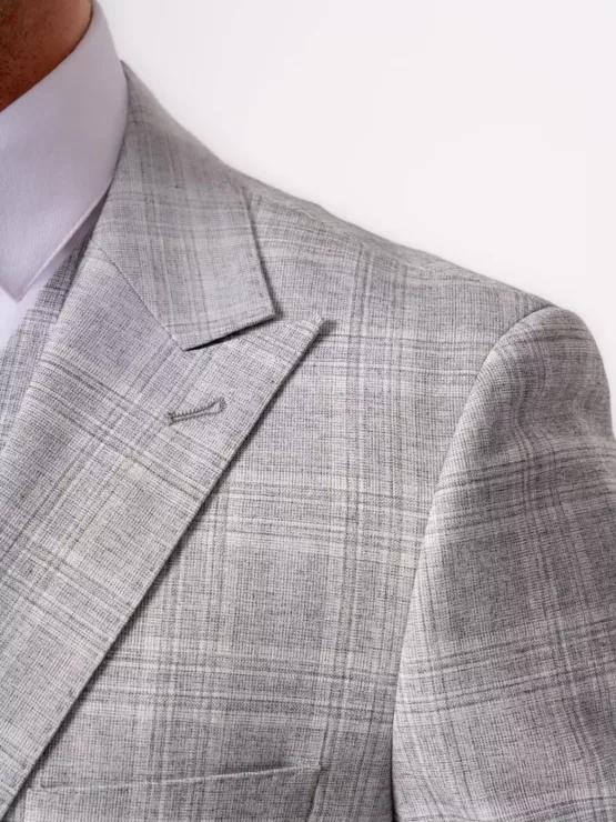 Костюм-тройка светло-серый цвет в клетку Каталог