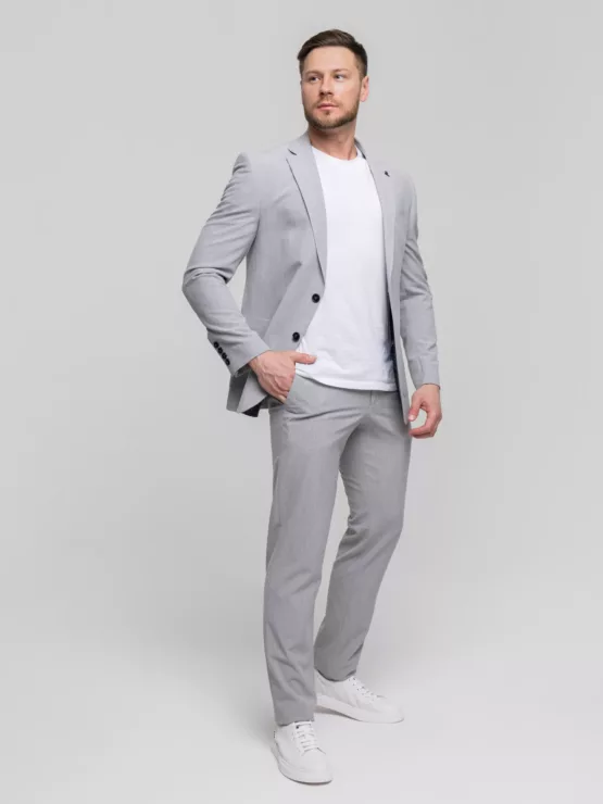 Костюм-двойка пепельно-серого цвета Каталог
