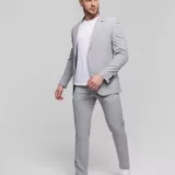 Костюм-двойка пепельно-серого цвета Каталог