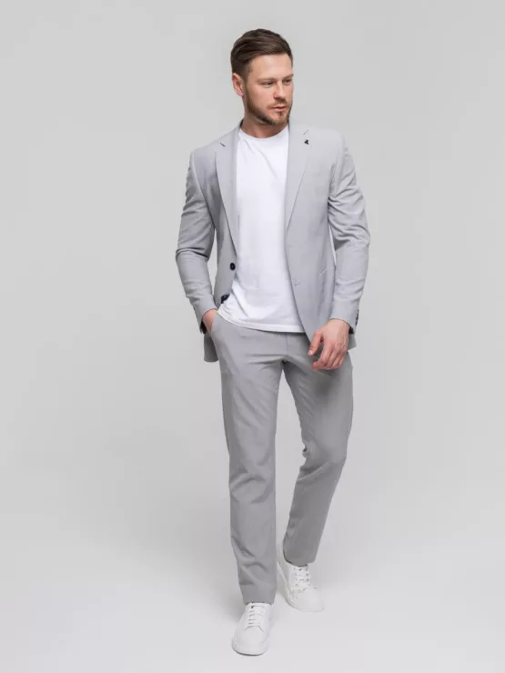 Костюм-двойка пепельно-серого цвета Каталог