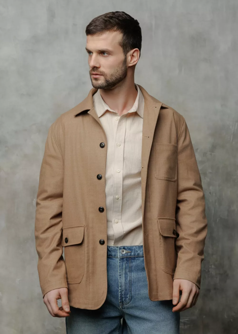 Блейзер цвет бежевый Каталог