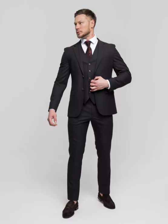 Костюм-тройка цвет винный Каталог