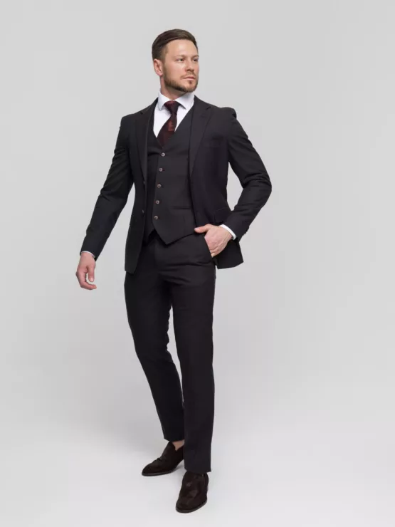 Костюм-тройка цвет винный Каталог