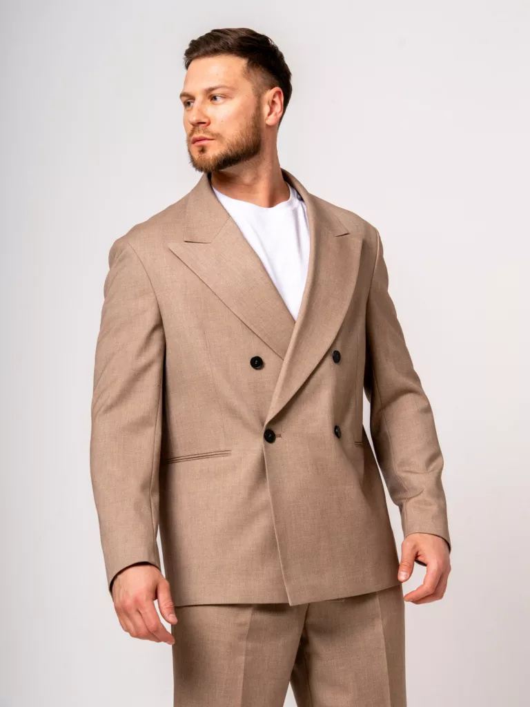 Костюм oversize цвет бежевый Клубный костюм