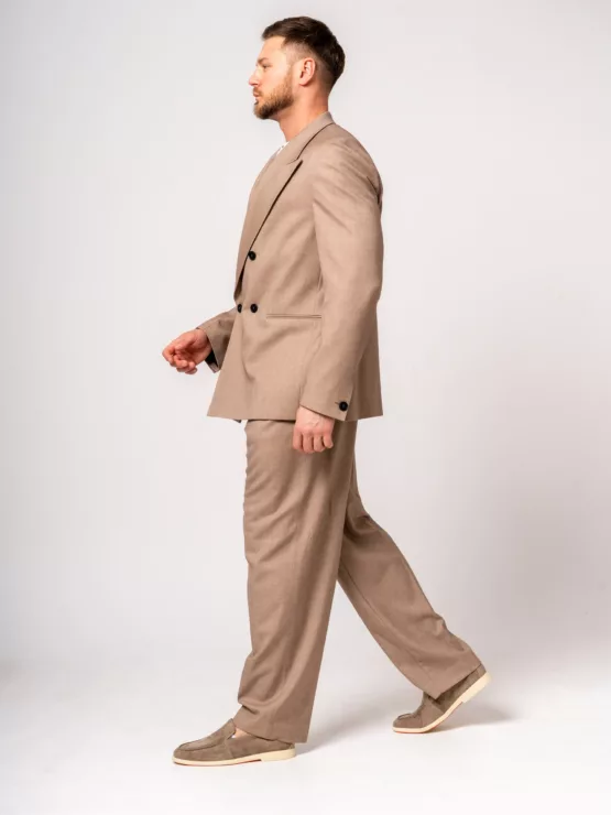 Костюм oversize цвет бежевый Клубный костюм