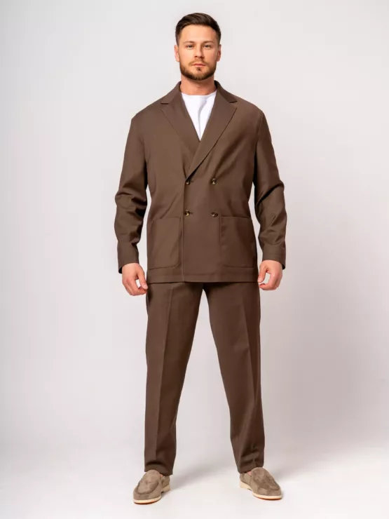 Костюм oversize двубортный коричневый Каталог