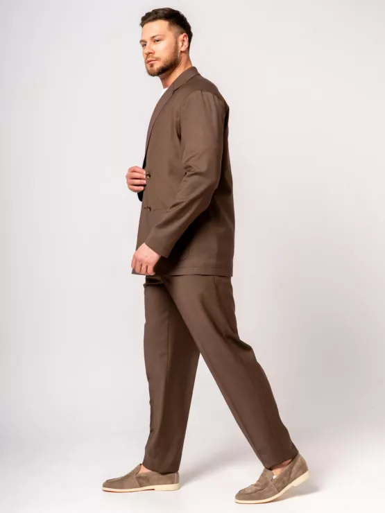 Костюм oversize двубортный коричневый Каталог