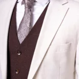 Костюм-тройка бежево-коричневый комбинированный Каталог