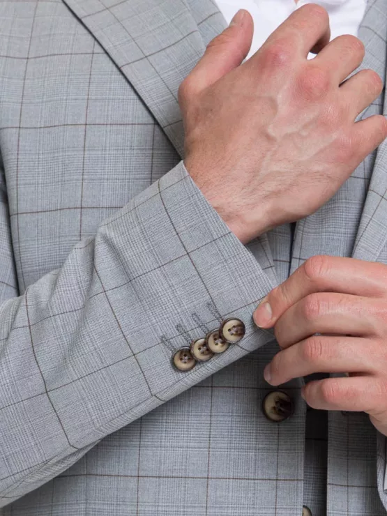 Костюм-тройка цвет серый в клетку Каталог