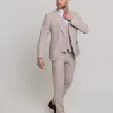 Костюм-тройка кремовый цвет Каталог