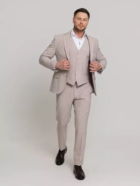 Костюм-тройка кремовый цвет Каталог