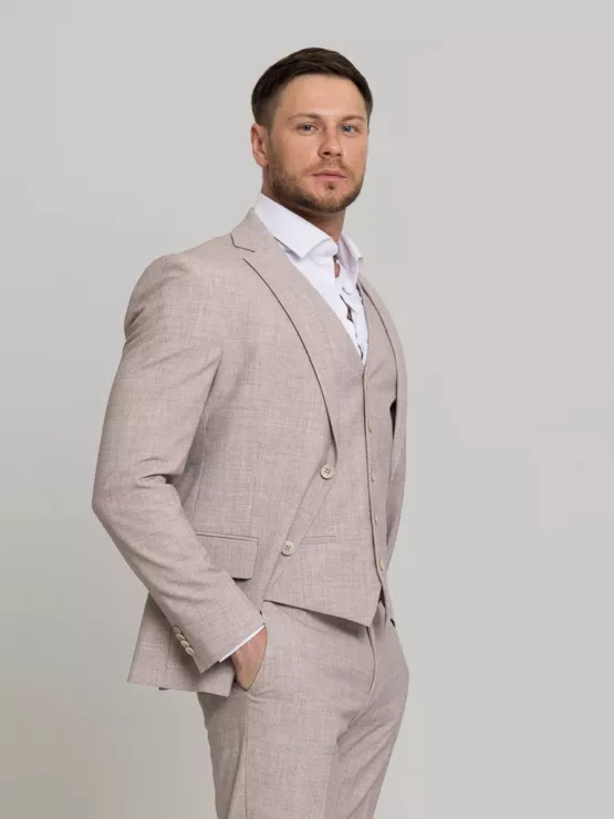 Костюм-тройка кремовый цвет Каталог