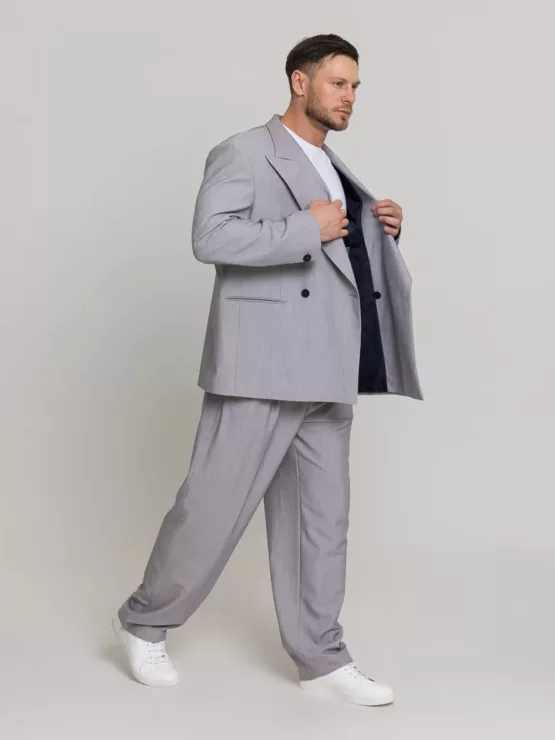 Оверсайз двубортный светло-серого цвета Каталог