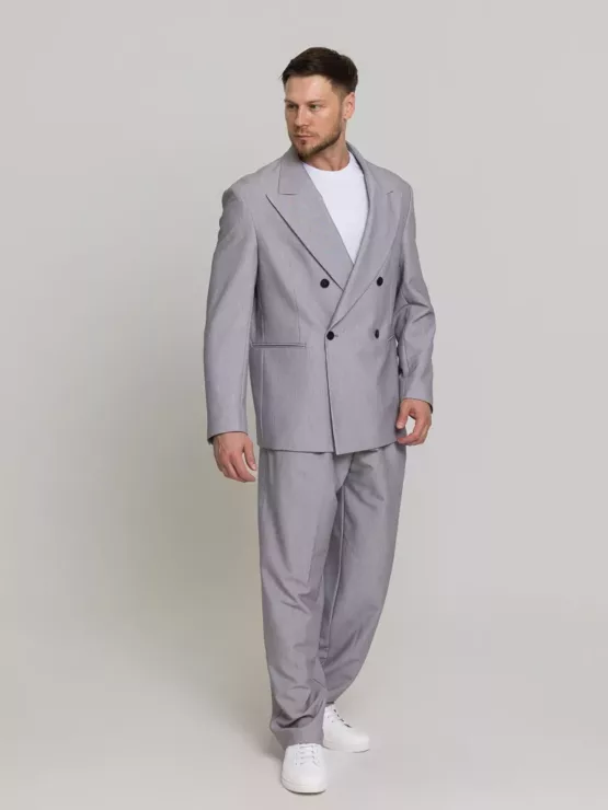 Оверсайз двубортный светло-серого цвета Каталог