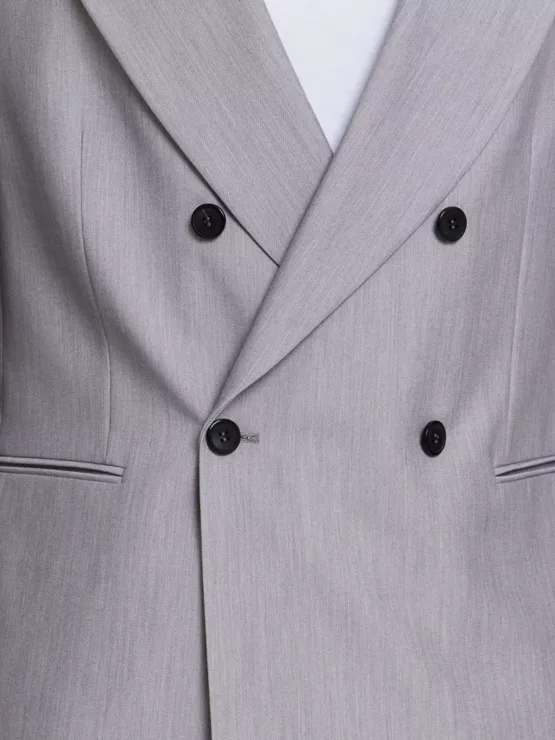 Оверсайз двубортный светло-серого цвета Каталог
