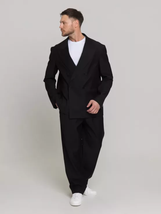 Оверсайз двубортный матово-черного цвета Каталог