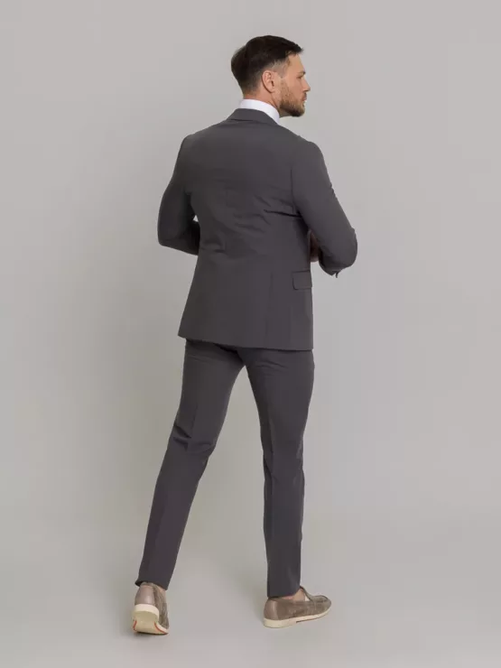 Костюм-тройка  дымчато-серый цвет Брючные мужские костюмы