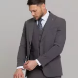 Костюм-тройка  дымчато-серый цвет Брючные мужские костюмы