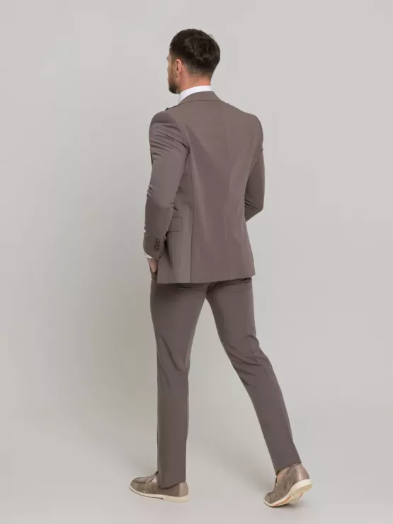 Костюм-тройка цвет визон Костюм на свадьбу