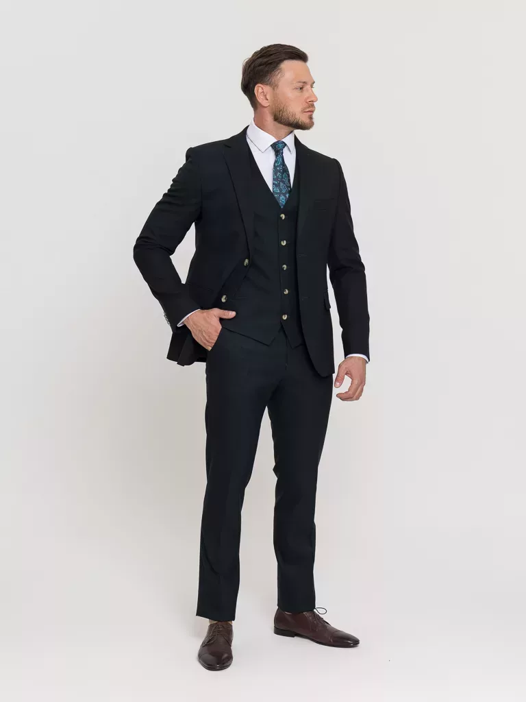 Костюм-тройка темно-зеленого цвета Костюм на свадьбу